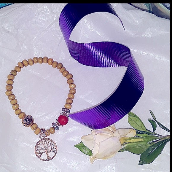 Tree of Life Bracelet Wooden Beads with Gold Tree of Life Charm adjustable NEW - Picture 6 of 7